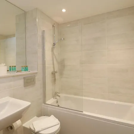 Rowley House At Stone Cross Mansion