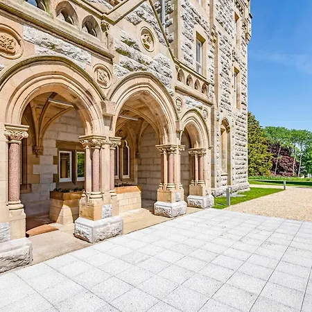 Rowley House At Stone Cross Mansion ألفرستون