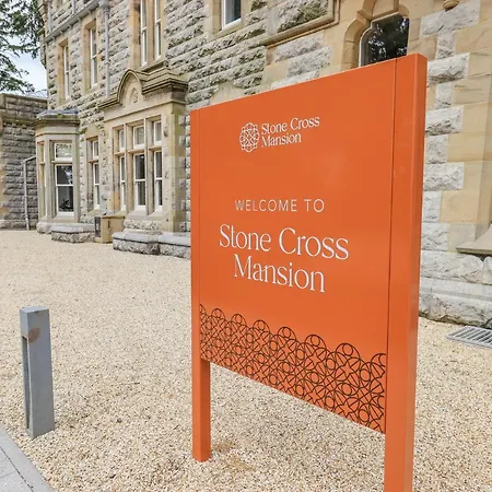 別荘 Rowley House At Stone Cross Mansion ウルバーストン