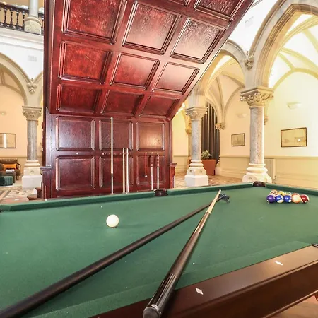 Holiday home Rowley House At Stone Cross Mansion *
