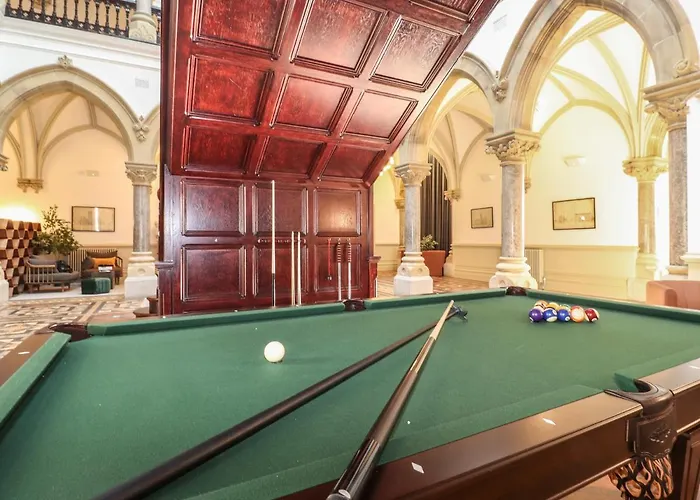 Holiday home Rowley House At Stone Cross Mansion *