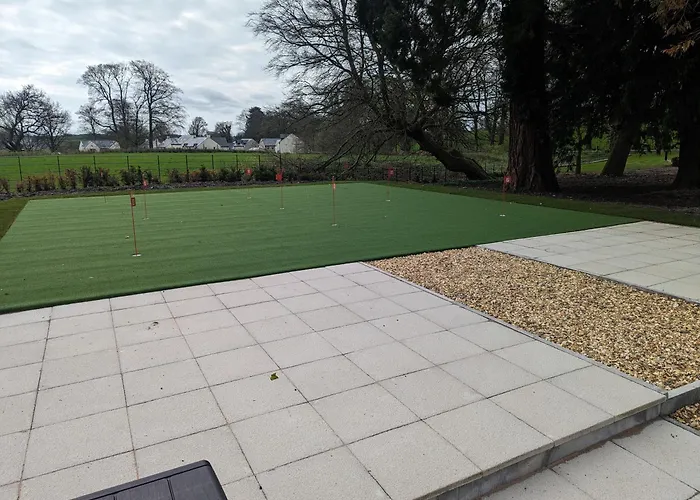 Rowley House At Stone Cross Mansion *